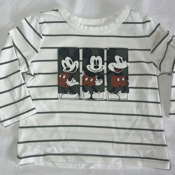 Disney Baby - 2 piece Outfit - Picture 2 of 7